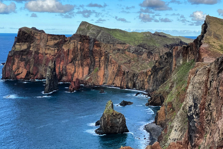 Madeira: Sunrise Hike at Ponta de Sao Lourenco PR 8