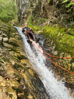 Aventura de Canyoning em Cabrales Picos de Europa - Housity