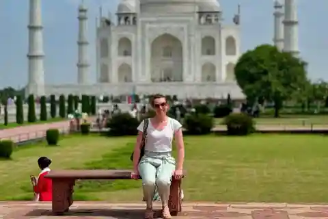 Jaipur: Private Day Trip to Agra with Taj Mahal & Agra Fort