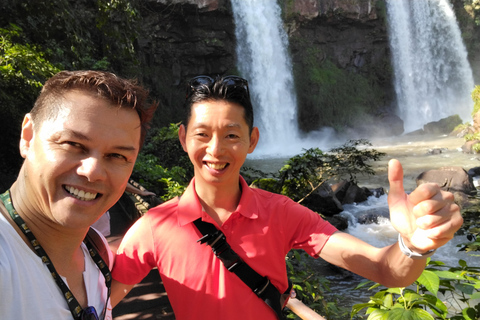 Cataratas do Iguaçu: Passeios VIP, vendo as Novas Sete Maravilhas da Natureza.