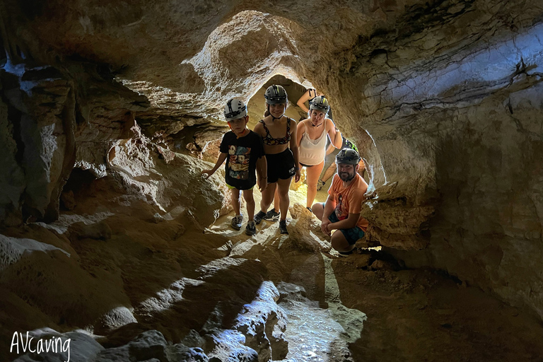 Mallorca: Beach Inside the Cave Tour