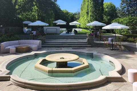 Inspired by Schitt's Creek TV Show - Filming Locations Tour