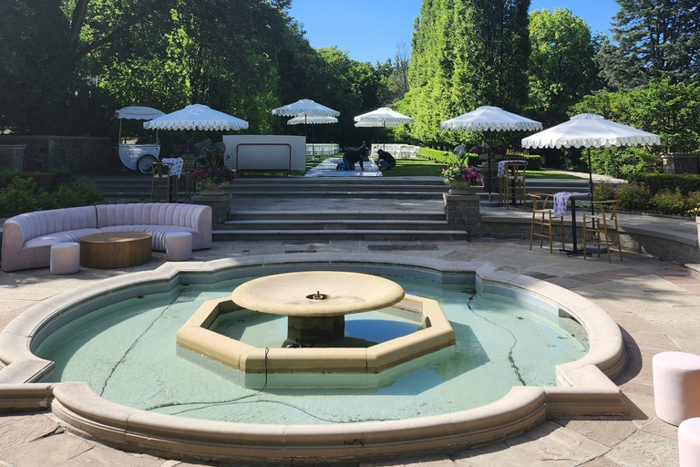 Inspired by Schitt's Creek TV Show - Filming Locations Tour