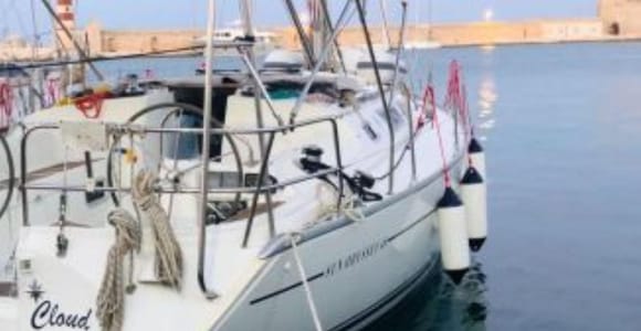 Polignano a Mare: Sailboat Cruise Among Caves and Snorkeling