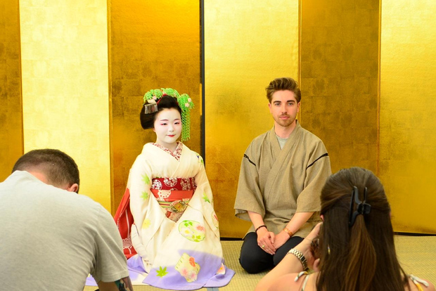 Kyoto: Treffen und Begrüßung, Maiko-Show und Erlebnis
