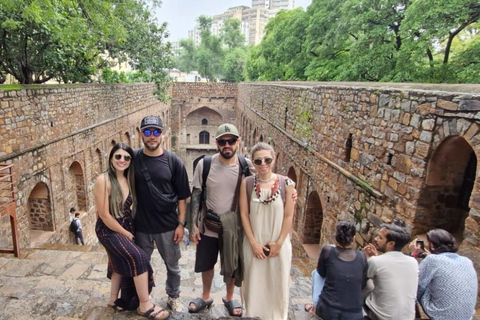 Visite guidée d'une jounée des monuments de Delhi avec guide et transferts