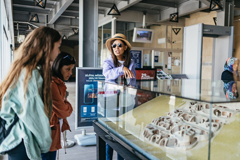 Istanbul: escursione di 2 giorni in Cappadocia con voli e hotel nelle grotteVisita guidata in inglese