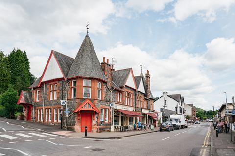 De Edimburgo: Excursão a Loch Lomond, Castelo de Stirling e KelpiesDe Edimburgo: Lago Lomond, Castelo de Stirling e Kelpies