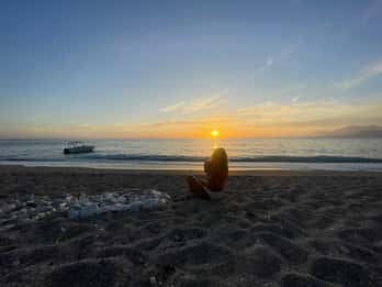Sarandë: Luxuriöse Chillout-Tour bei Sonnenuntergang mit Wein