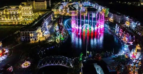 Phu Quoc: Grand World Tour with Dinner and Show