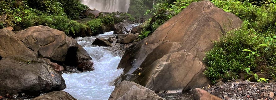 Lombok : visite de la cascade de Tiu Kelep et agrotourisme à Sembalun