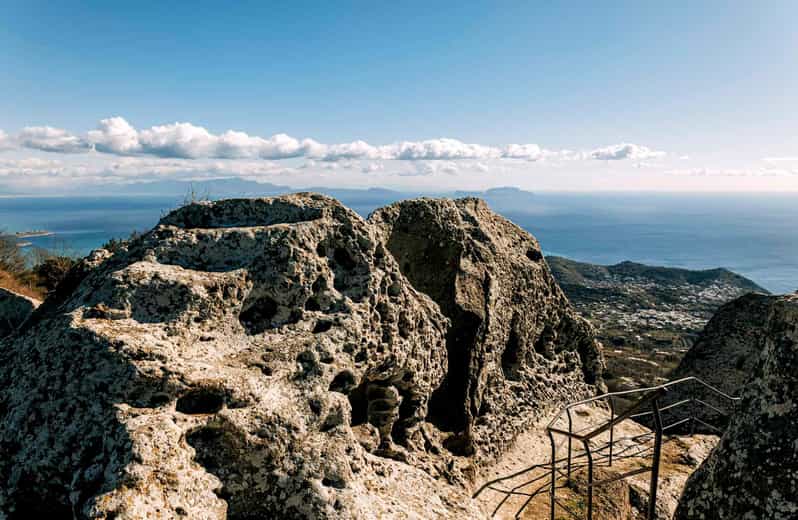 Trekking Mount Epomeo