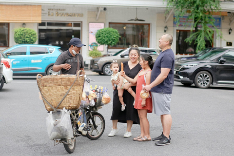 Ho Chi Minh City: Private Couple or Family Photoshoot