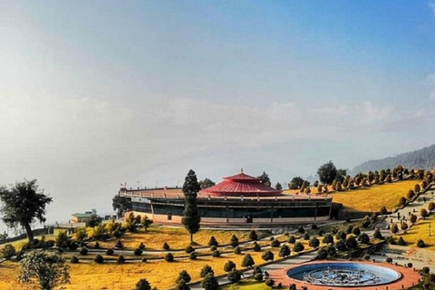 “Hearts in the Hills: 6 Nights / 7 Days of Gangtok Bliss”