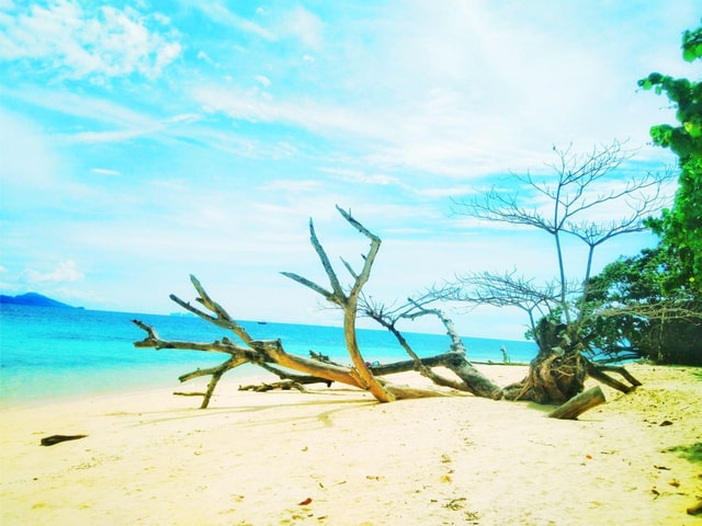 Ko Lanta: 4 Islands-Emerald Cave-Koh Kradan By Longtail Boat