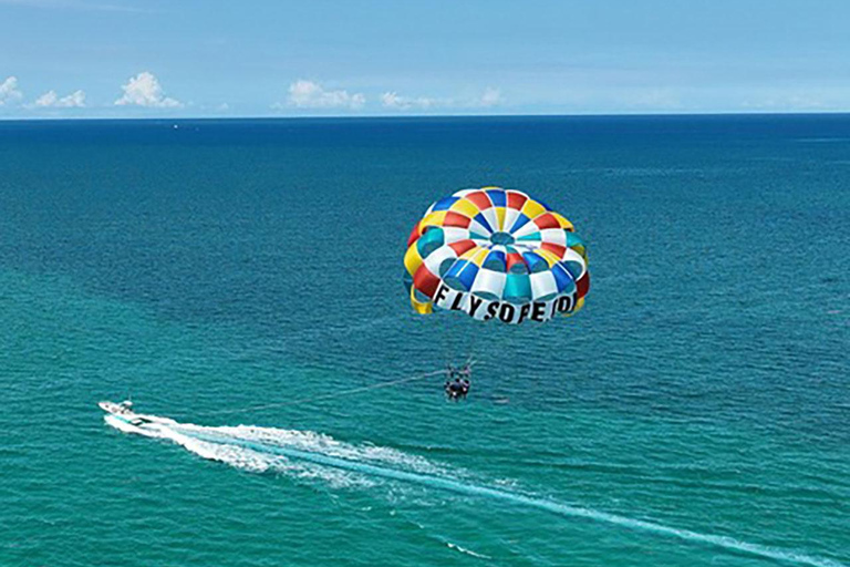 Experience Miami Parasailing Fun Fly High Feel Free 8 Guests | Parasailing with Photo Package