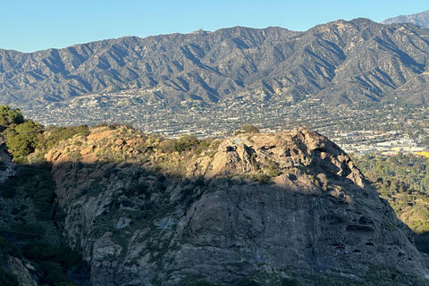 Griffith Park: Wild Backside: tour in e-bike di 3 ore per piccoli gruppiTour PUBBLICO in e-bike nel Wild Backside del Parco Griffith