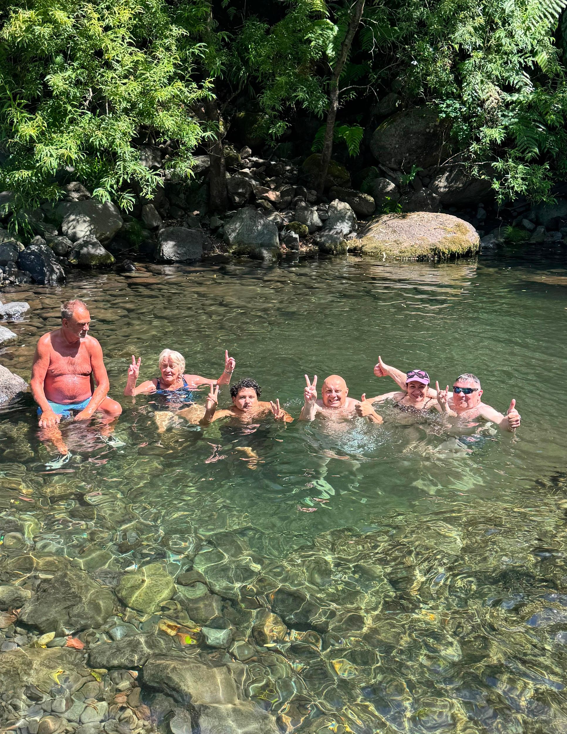 Madeira: Geländewagentour durch den smaragdgrünen Wald mit Wasserfällen