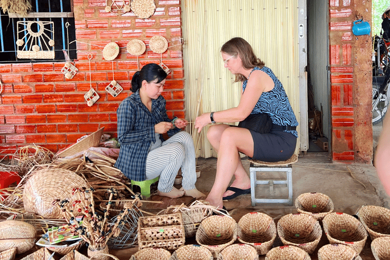 'Cai Rang' Floating Market 2-Day Tour With Biking & Boating Private tour