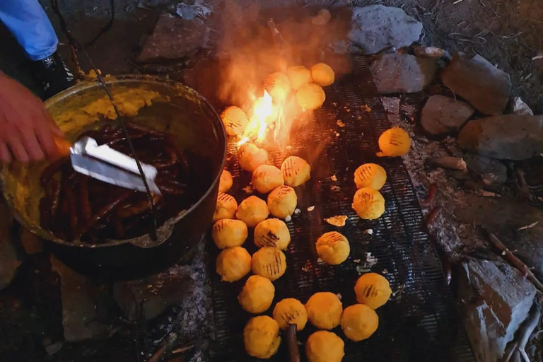 Bucareste: Cavalgada na natureza e almoço tradicional