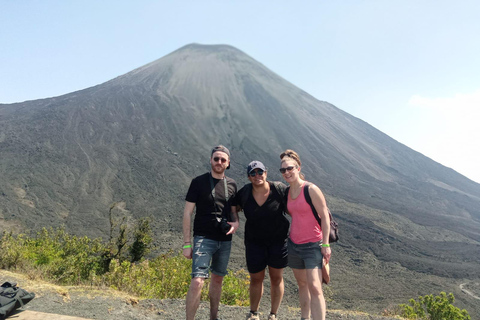 Antigua Guatemala: Pacaya Volcano Group Hike 6-Hour Tour