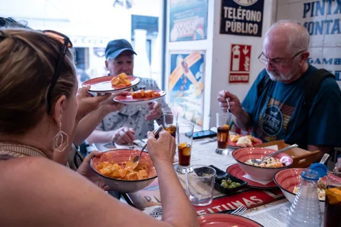 Sevilla Avontuur: Historische wandeltour & traditionele tapas