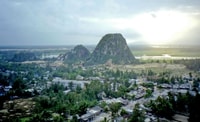 Hue to hoi e de ônibus, hai van pass, Lang Co, Marble Mountain - Housity
