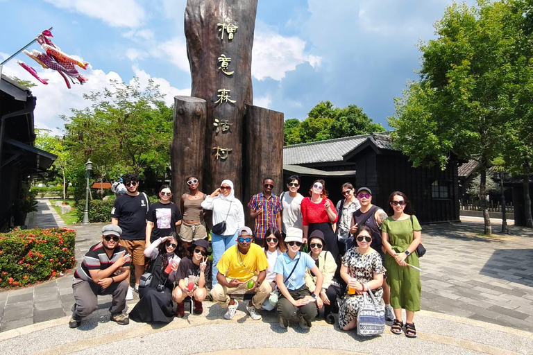 From Taipei: Alishan 2 Days Private Tour