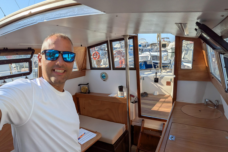 Alghero: Slow Morning Sailing & Swimming Stops (Adults Only) Boat for exclusive use (Adults Only)