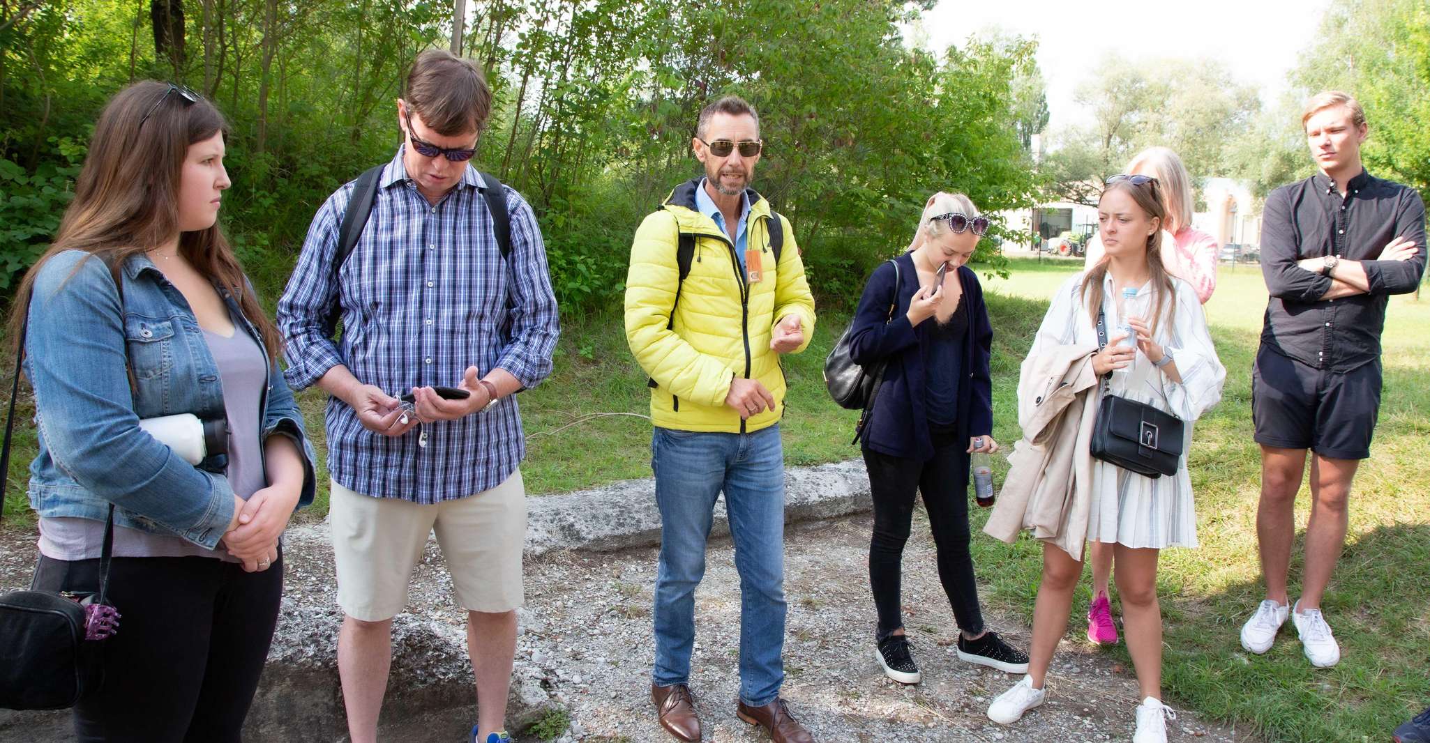 From Munich: Dachau Memorial Site Guided Tour photo 7