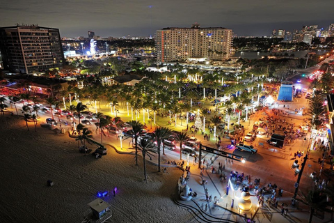 Fort Lauderdale: Private Venice of America Holiday Cruise