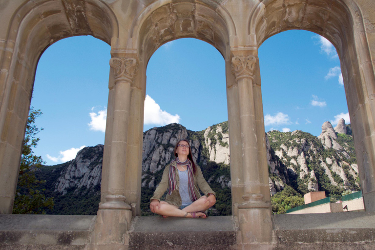Barcelona: Montserrat, Black Madonna, Rack Railway & Liquors Transfer to Montserrat Monastery & Ticket to the Basilica