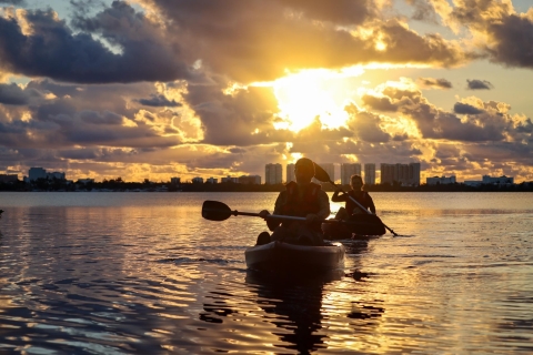 Cancun: Przygoda w kajaku o wschodzie słońca