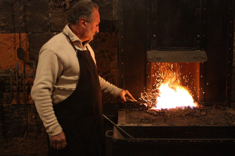 Découvrez Gyumri en train, la ville de l'art et de la culture