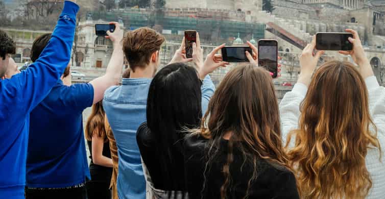 Budapest: Nighttime or Daytime City Sightseeing Cruise photo 11