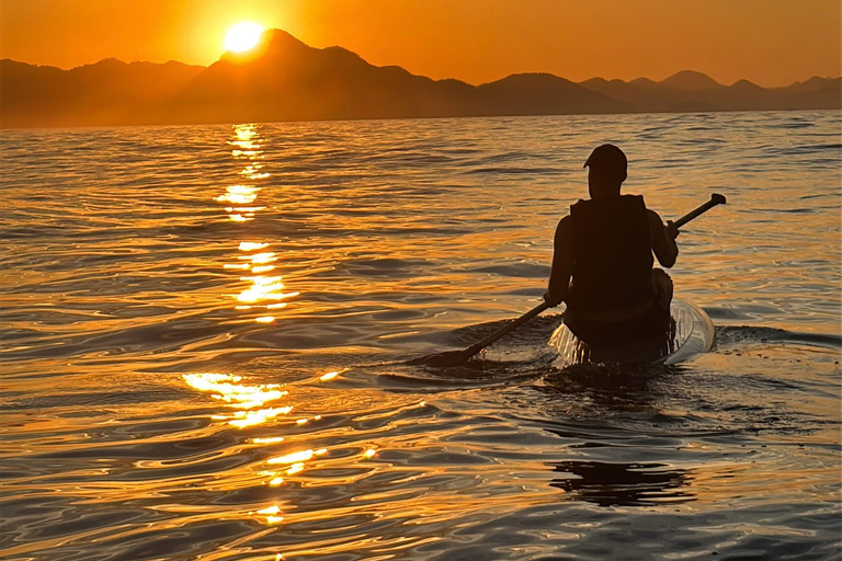 Stand Up Paddle - Rio de Janeiro: Nascer do Sol na Praia de Copacabana