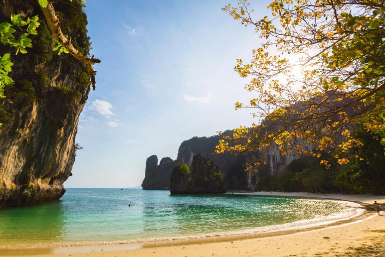 Phuket: Hong Island Lagoon and Lao Lading Island Speed Boat