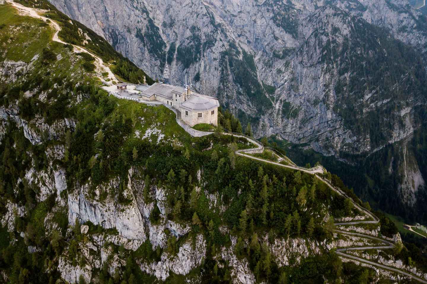 Berchtesgaden: Tour Privado al Nido del Águila y Obersalzberg en la II Guerra Mundial