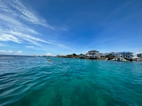 Cebu, l'île de Mactan plongée sur la plage (pour qui a un permis ) - Hizvo