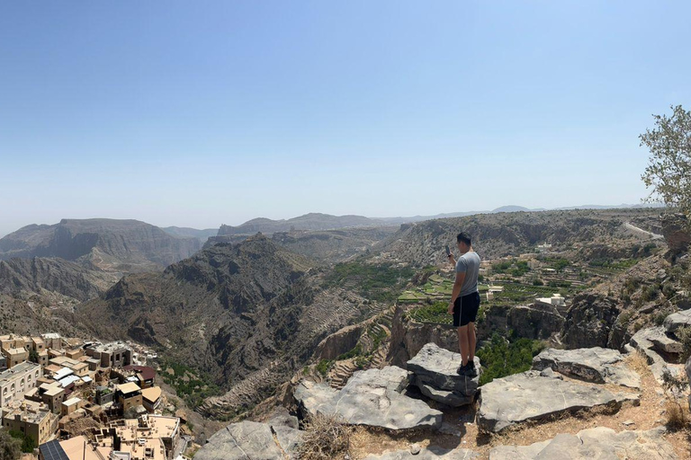 Shared Tour to Nizwa, Birkat Al Mouz & Jebel Akhdar Mountain