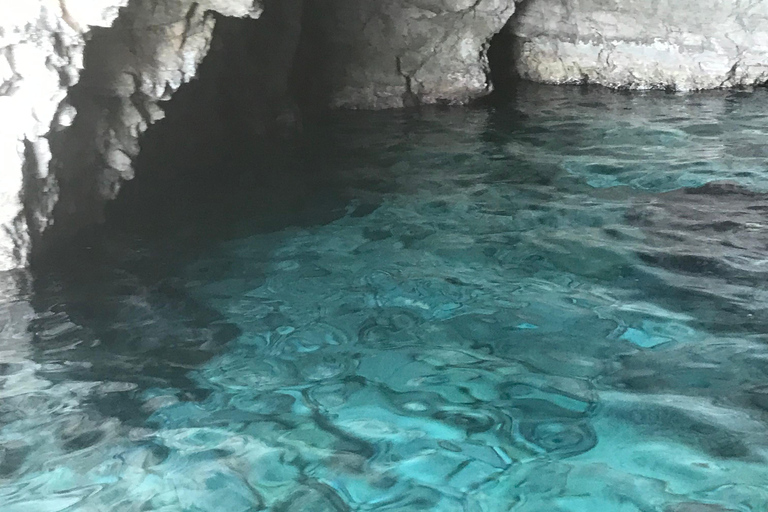 Zakynthos:Alykes-Alykanas- Navagio Beach private group tour