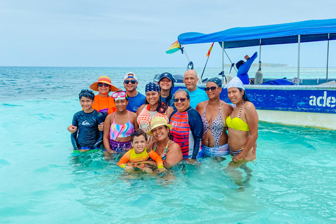 San Blas: tour with snorkeling, lunch and transportation