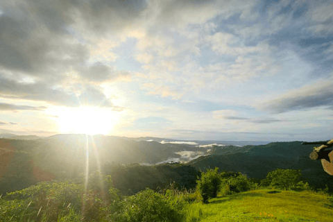 Monte Kulis, Tanay, Rizal: Caminhada de um dia e aventura cénica