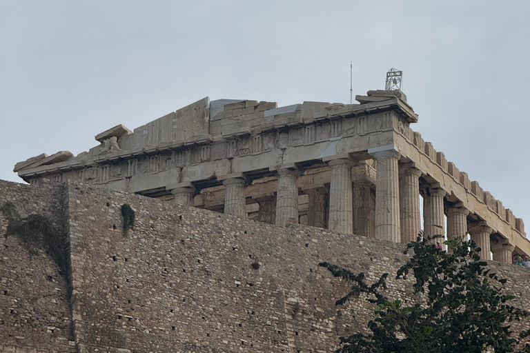 Dieux, héros et vue sur l&#039;Acropole : visite à pied de l&#039;Athènes mythique