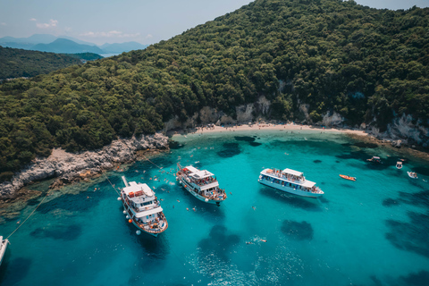 Private day cruise to the Blue lagoon with lunch and drinks! Departure from Benitses marine or Lefkimmi port.