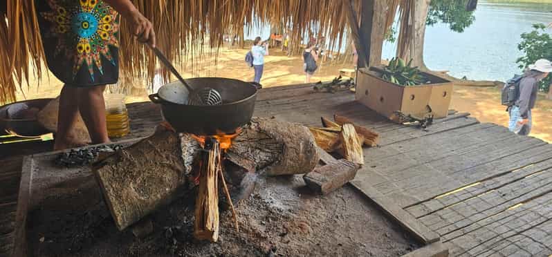 Colagem de mídia