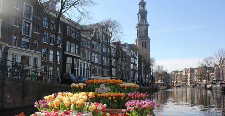 Amsterdam: Premium Tulip Boat Canal Tour photo 6