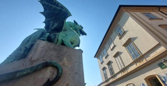 Ljubljana: Private Guided Walking Tour in Finnish