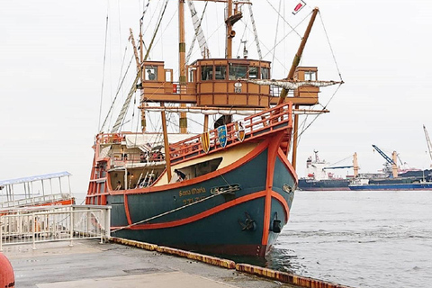 Bahía de Osaka: Pase de Embarque en el Crucero Santa María