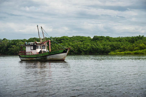 Caburé - Paseo en barco por el Río Preguiças